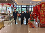 永春县县委副书记张照绿带队莅临中闽百汇永春商场开展节前安全生产、疫情防控、市场保供和春运工作检查